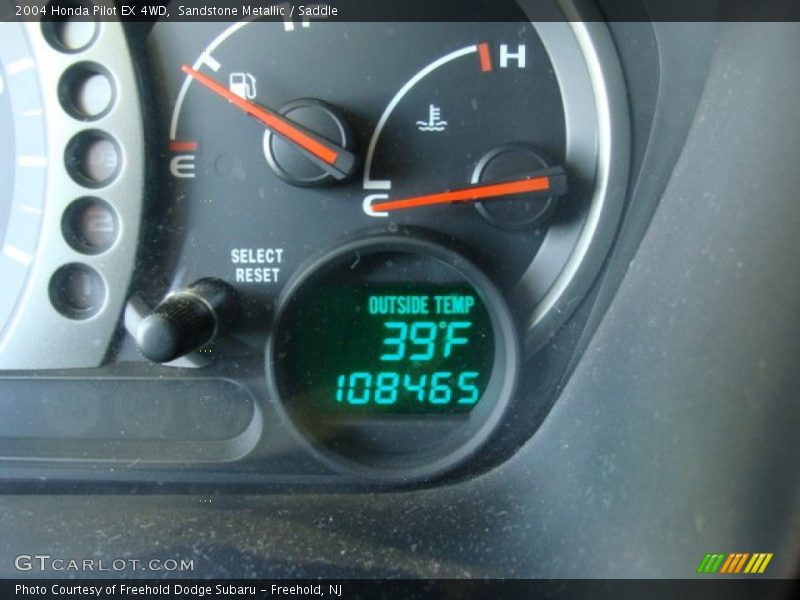 Sandstone Metallic / Saddle 2004 Honda Pilot EX 4WD
