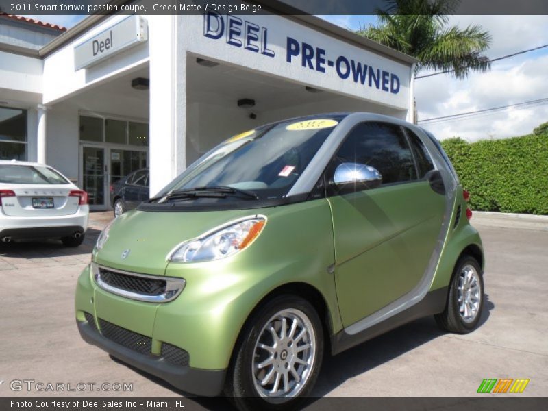 Green Matte / Design Beige 2011 Smart fortwo passion coupe