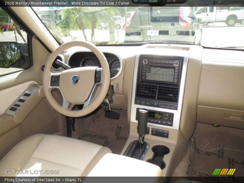 White Chocolate Tri Coat / Camel 2008 Mercury Mountaineer Premier