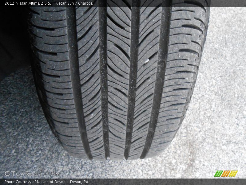 Tuscan Sun / Charcoal 2012 Nissan Altima 2.5 S