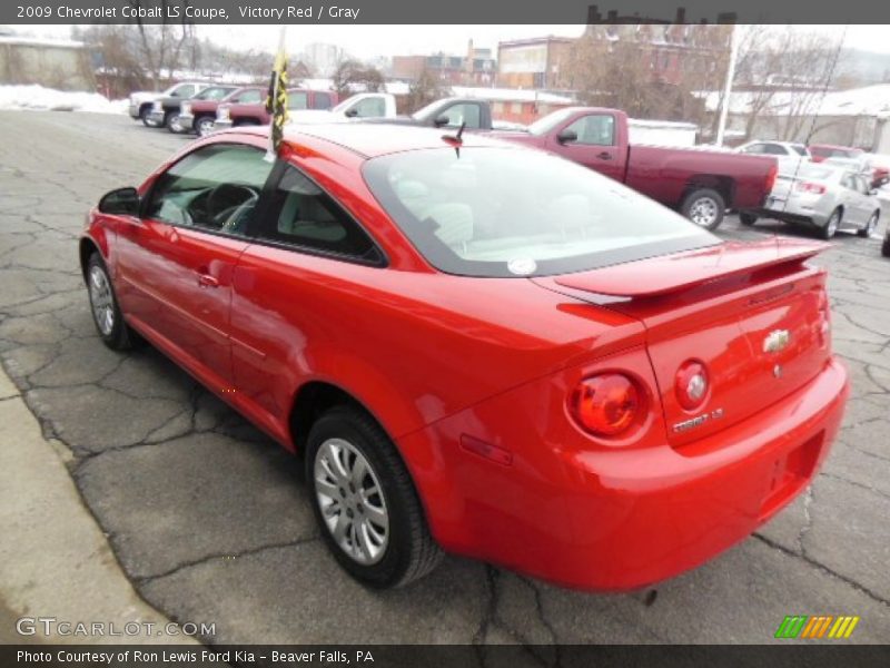 Victory Red / Gray 2009 Chevrolet Cobalt LS Coupe