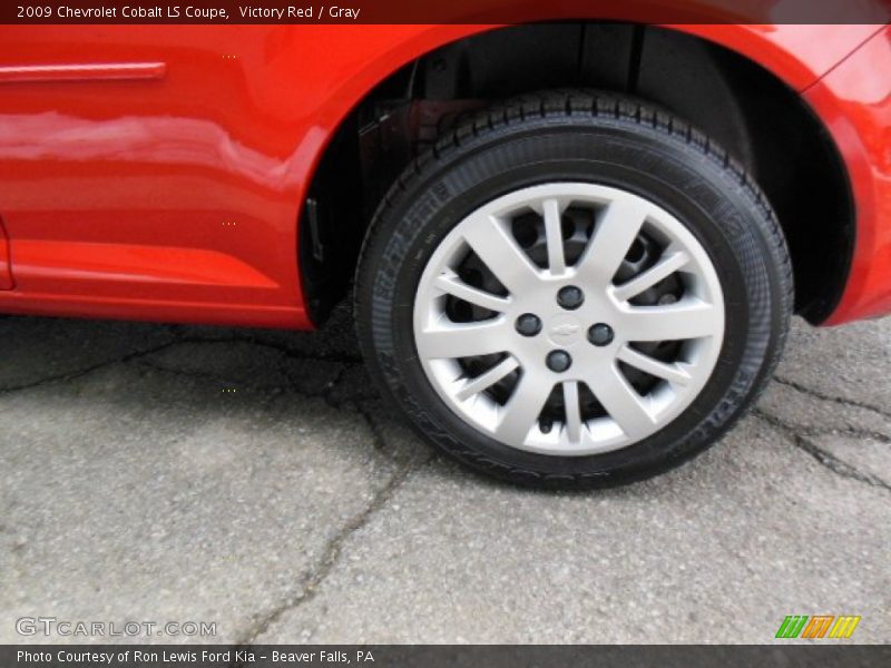 Victory Red / Gray 2009 Chevrolet Cobalt LS Coupe