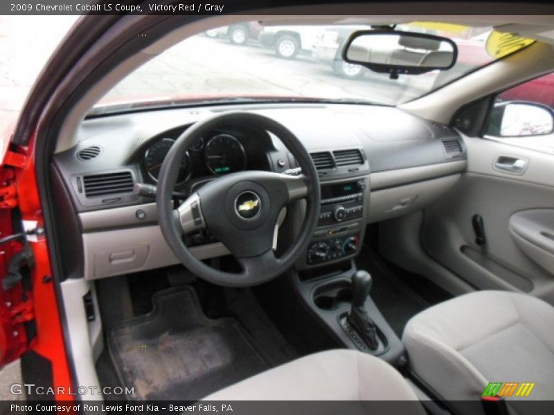 Victory Red / Gray 2009 Chevrolet Cobalt LS Coupe