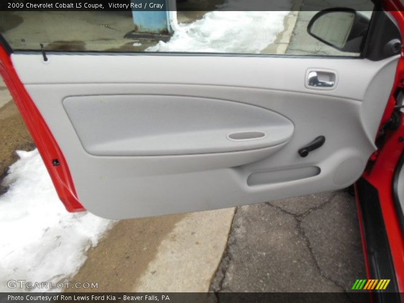 Victory Red / Gray 2009 Chevrolet Cobalt LS Coupe