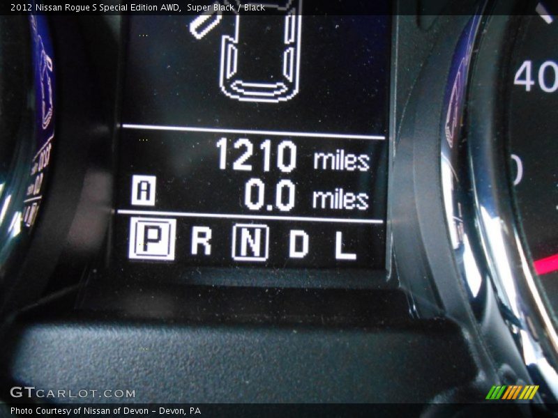Super Black / Black 2012 Nissan Rogue S Special Edition AWD