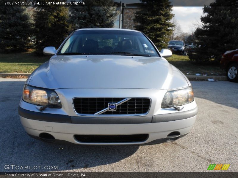 Silver Metallic / Graphite 2002 Volvo S60 2.4