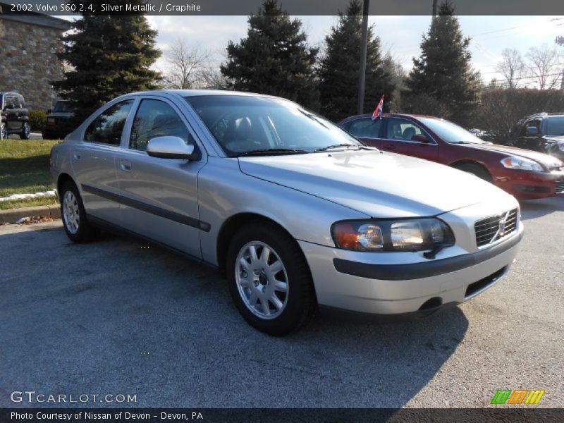 Silver Metallic / Graphite 2002 Volvo S60 2.4