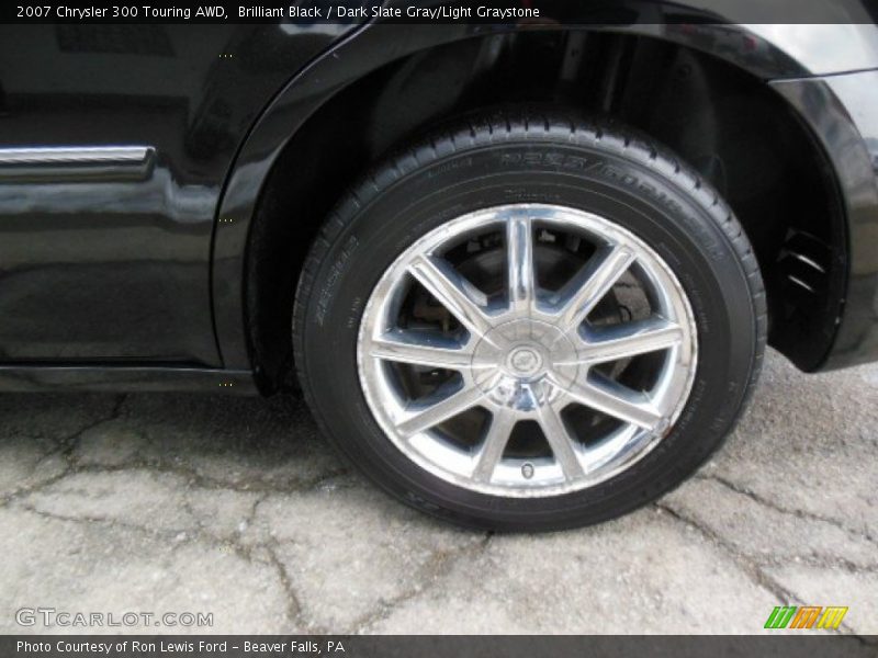 Brilliant Black / Dark Slate Gray/Light Graystone 2007 Chrysler 300 Touring AWD