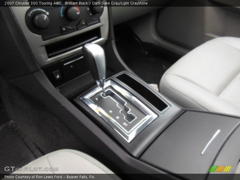 Brilliant Black / Dark Slate Gray/Light Graystone 2007 Chrysler 300 Touring AWD