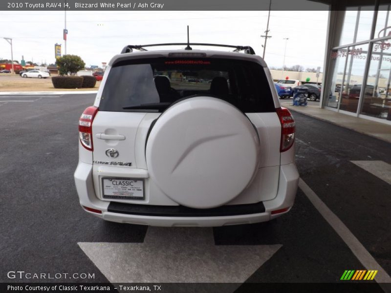 Blizzard White Pearl / Ash Gray 2010 Toyota RAV4 I4