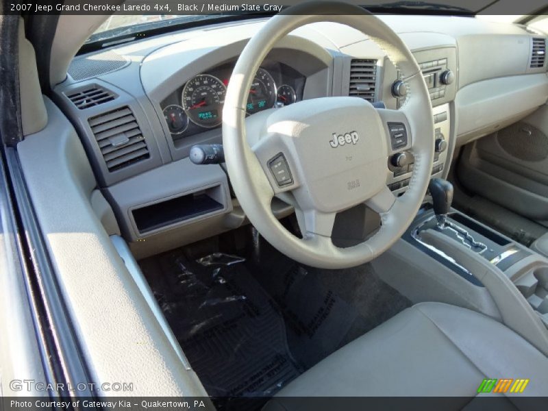 Black / Medium Slate Gray 2007 Jeep Grand Cherokee Laredo 4x4