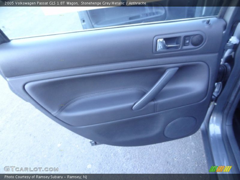 Stonehenge Grey Metallic / Anthracite 2005 Volkswagen Passat GLS 1.8T Wagon