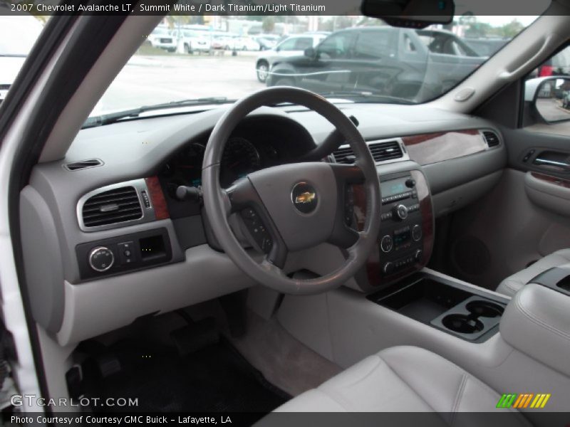 Summit White / Dark Titanium/Light Titanium 2007 Chevrolet Avalanche LT