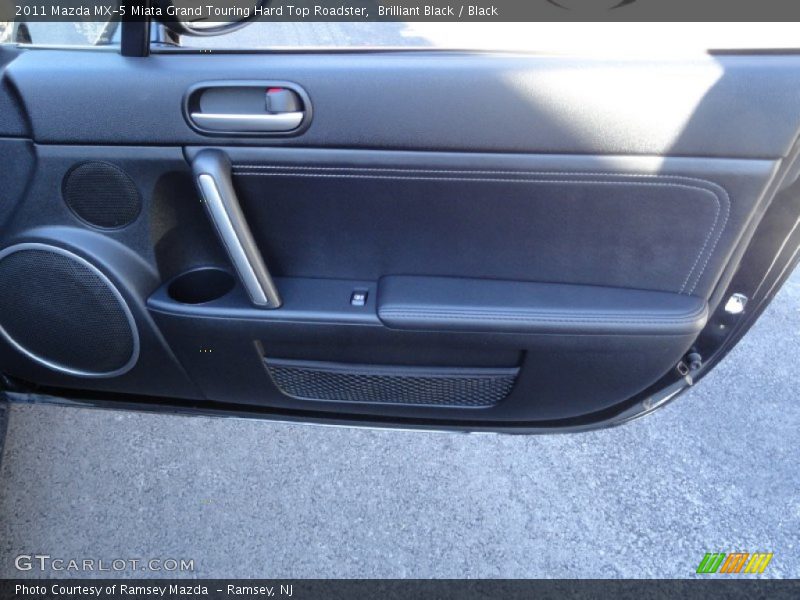 Brilliant Black / Black 2011 Mazda MX-5 Miata Grand Touring Hard Top Roadster