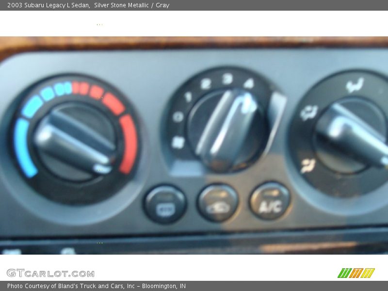 Silver Stone Metallic / Gray 2003 Subaru Legacy L Sedan