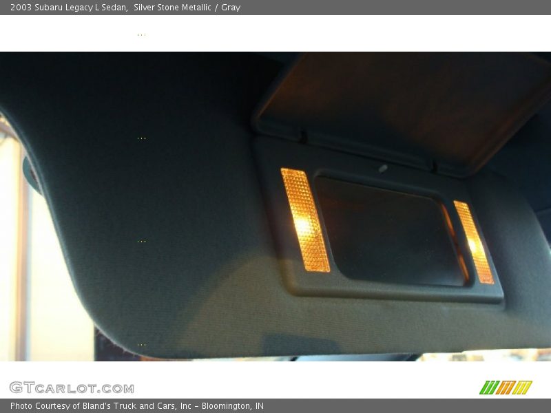 Silver Stone Metallic / Gray 2003 Subaru Legacy L Sedan