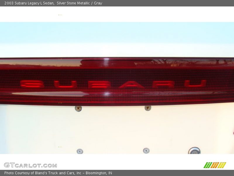 Silver Stone Metallic / Gray 2003 Subaru Legacy L Sedan