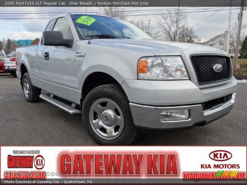 Silver Metallic / Medium Flint/Dark Flint Grey 2005 Ford F150 XLT Regular Cab