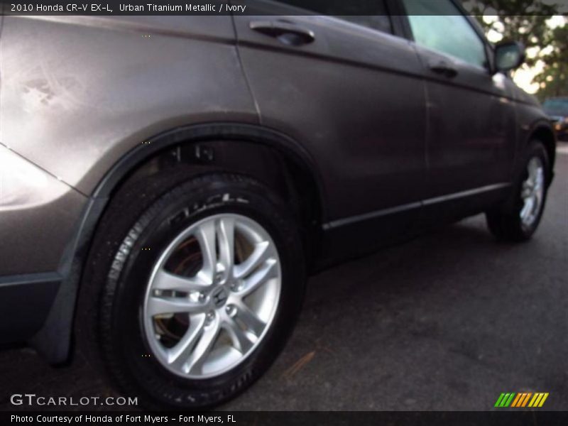 Urban Titanium Metallic / Ivory 2010 Honda CR-V EX-L