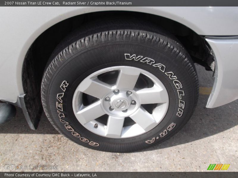 Radiant Silver / Graphite Black/Titanium 2007 Nissan Titan LE Crew Cab