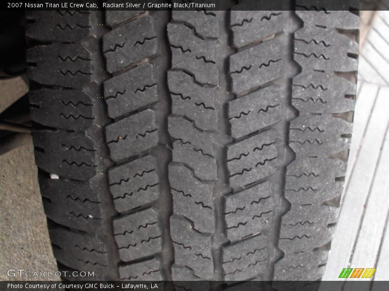 Radiant Silver / Graphite Black/Titanium 2007 Nissan Titan LE Crew Cab