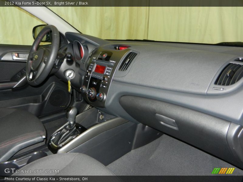 Bright Silver / Black 2012 Kia Forte 5-Door SX