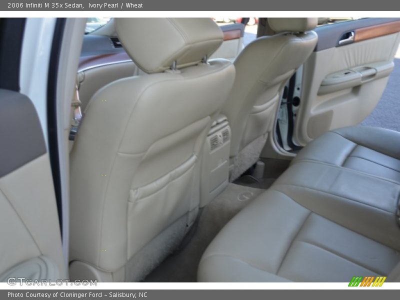 Ivory Pearl / Wheat 2006 Infiniti M 35x Sedan