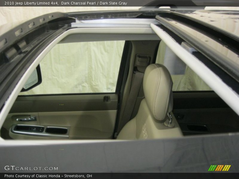 Dark Charcoal Pearl / Dark Slate Gray 2010 Jeep Liberty Limited 4x4