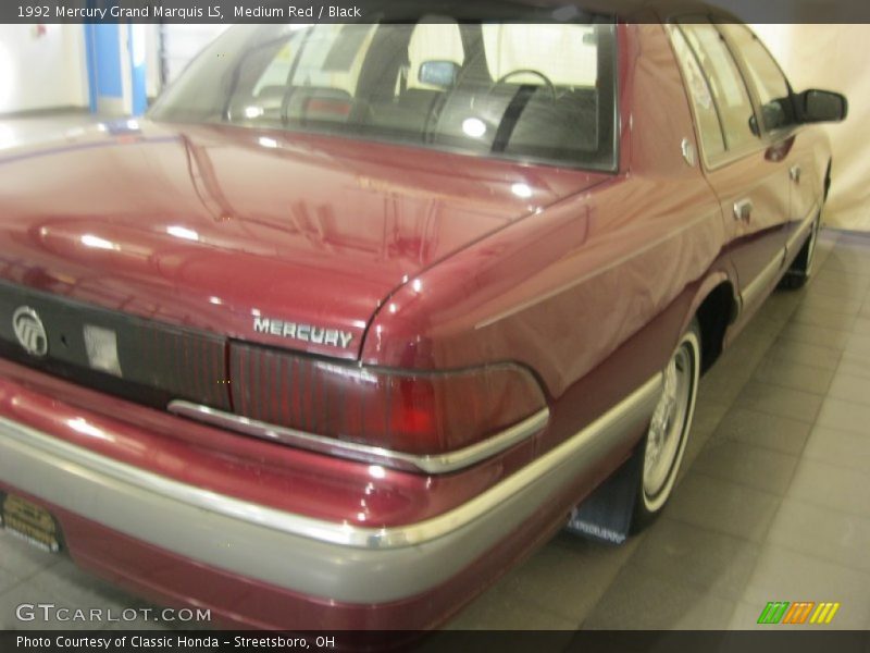 Medium Red / Black 1992 Mercury Grand Marquis LS
