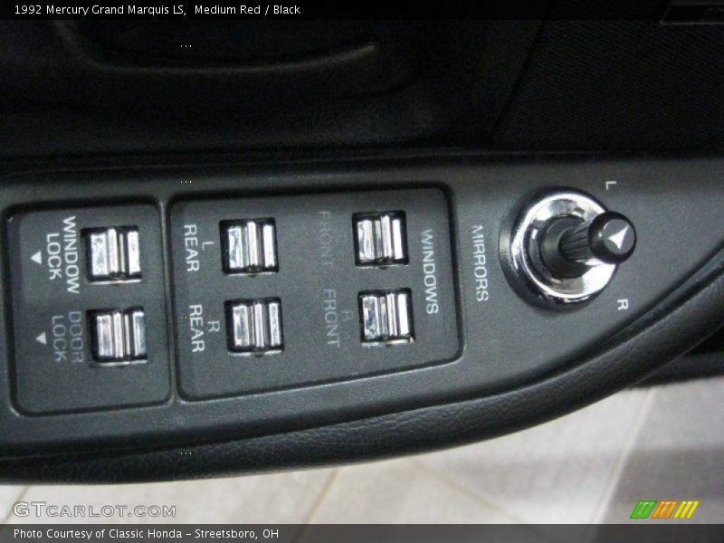 Medium Red / Black 1992 Mercury Grand Marquis LS