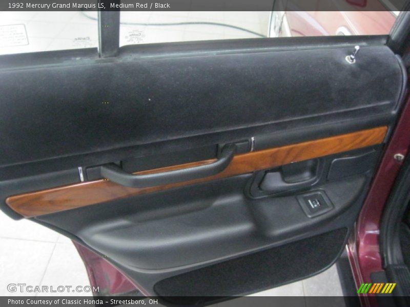 Medium Red / Black 1992 Mercury Grand Marquis LS