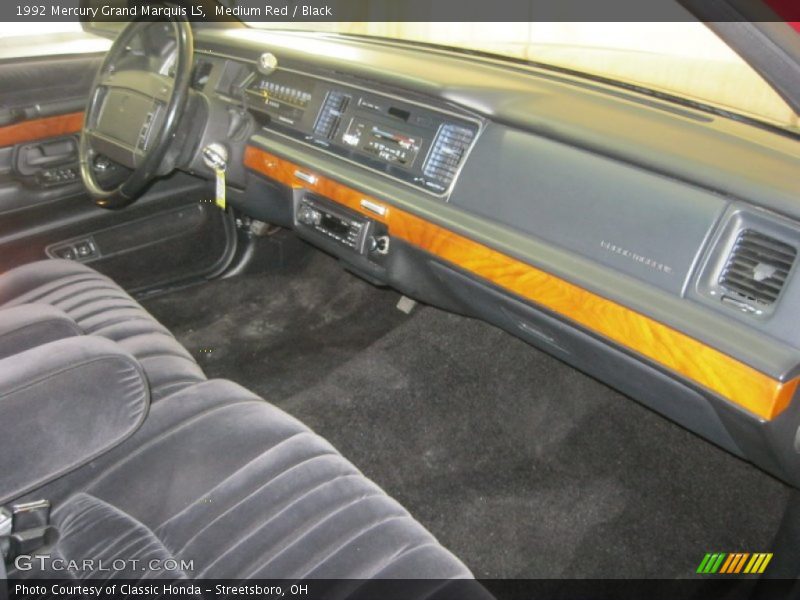 Medium Red / Black 1992 Mercury Grand Marquis LS