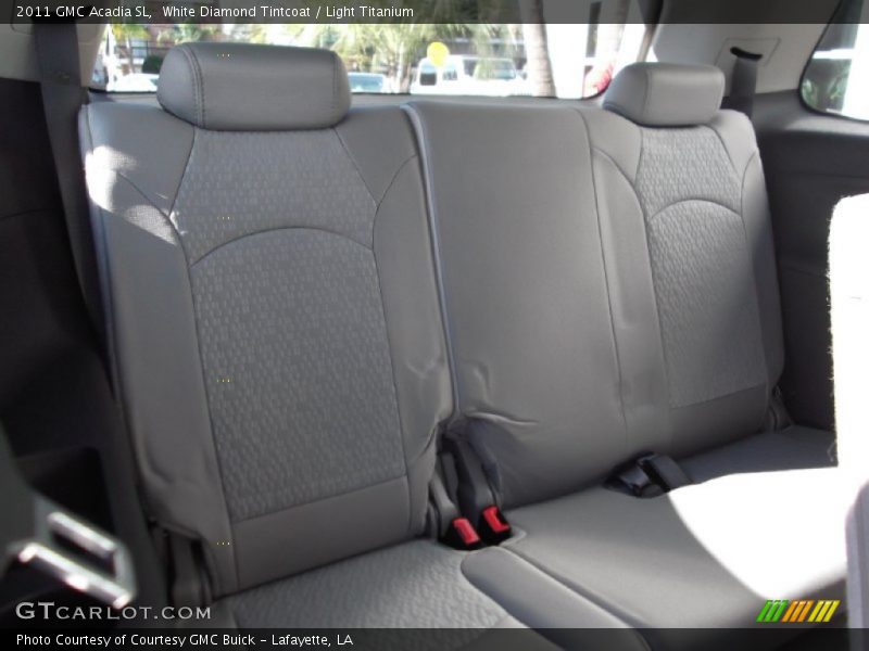 White Diamond Tintcoat / Light Titanium 2011 GMC Acadia SL