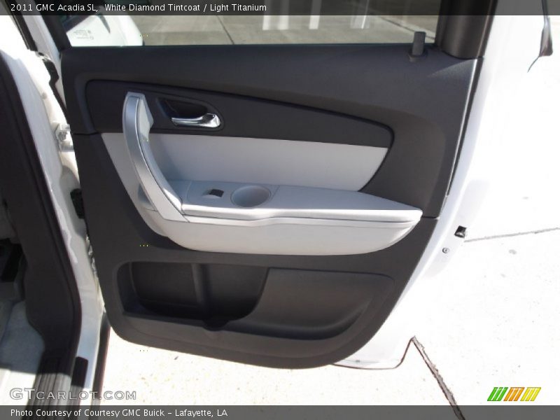 White Diamond Tintcoat / Light Titanium 2011 GMC Acadia SL