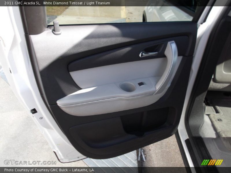 White Diamond Tintcoat / Light Titanium 2011 GMC Acadia SL