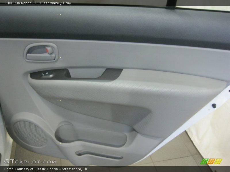 Clear White / Gray 2008 Kia Rondo LX