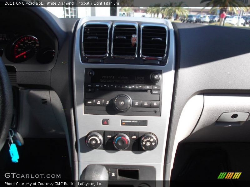 White Diamond Tintcoat / Light Titanium 2011 GMC Acadia SL