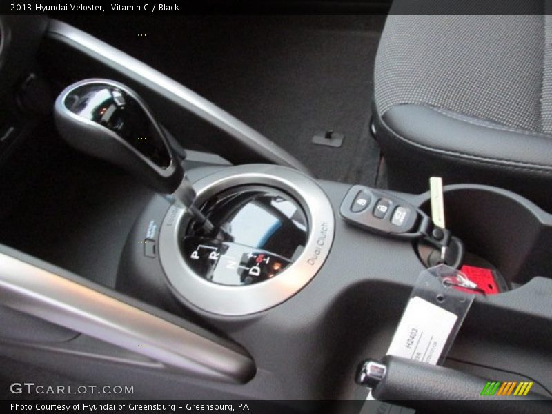 Vitamin C / Black 2013 Hyundai Veloster