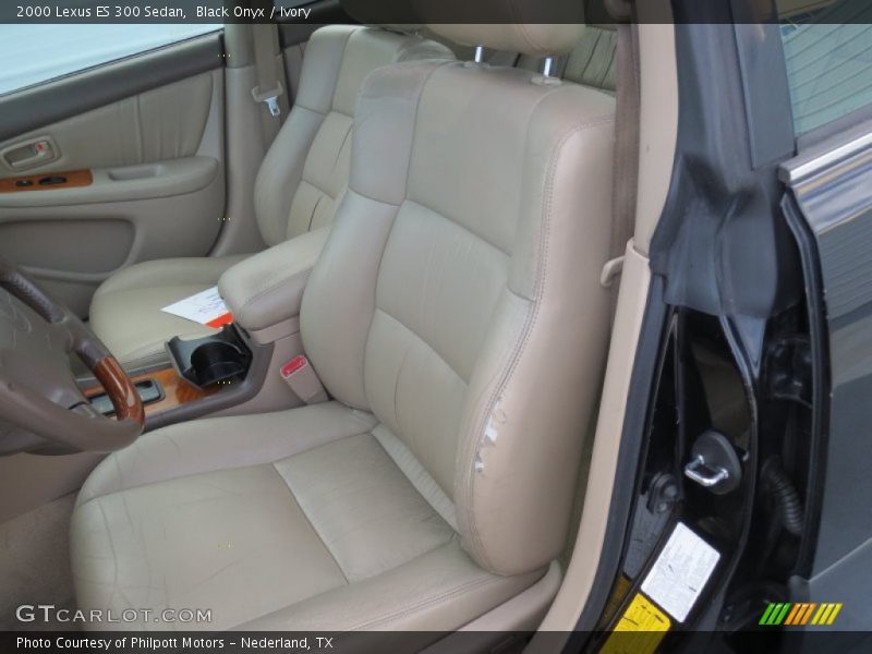 Black Onyx / Ivory 2000 Lexus ES 300 Sedan