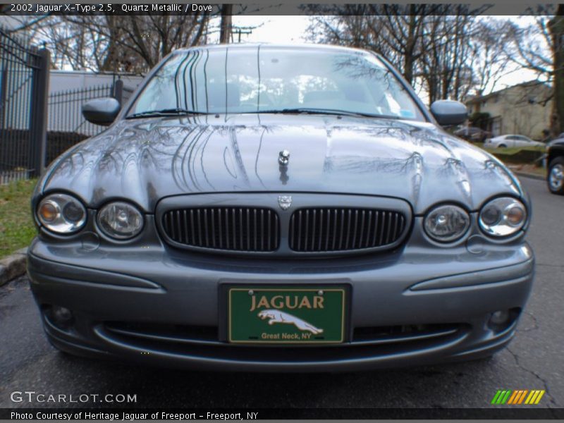 Quartz Metallic / Dove 2002 Jaguar X-Type 2.5