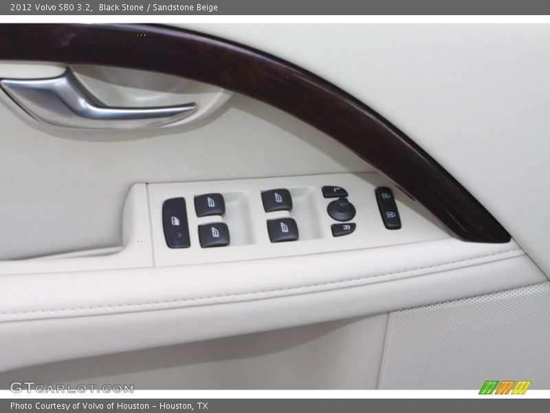 Controls of 2012 S80 3.2