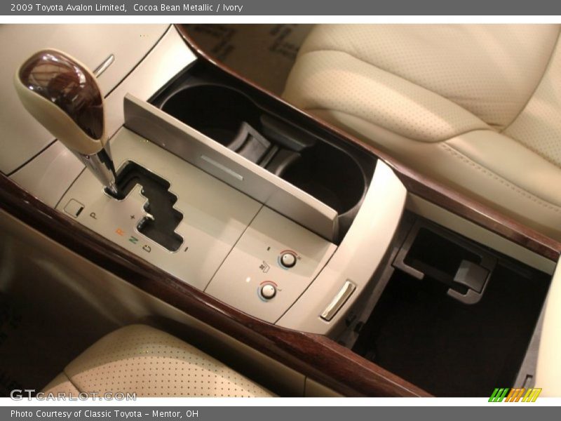 Cocoa Bean Metallic / Ivory 2009 Toyota Avalon Limited