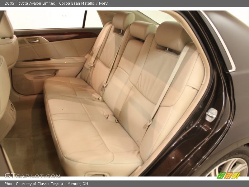 Cocoa Bean Metallic / Ivory 2009 Toyota Avalon Limited
