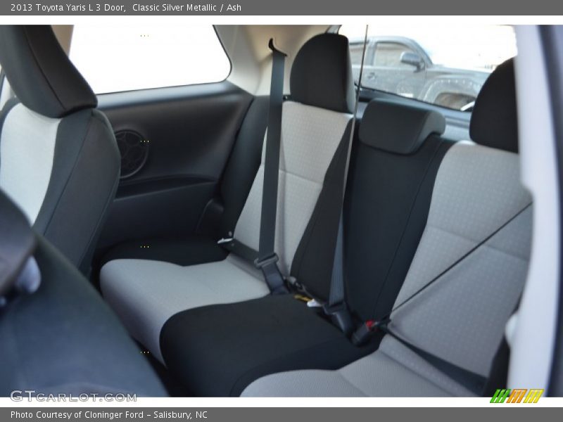 Classic Silver Metallic / Ash 2013 Toyota Yaris L 3 Door