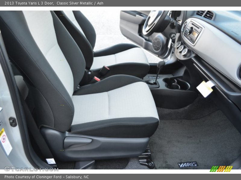 Classic Silver Metallic / Ash 2013 Toyota Yaris L 3 Door