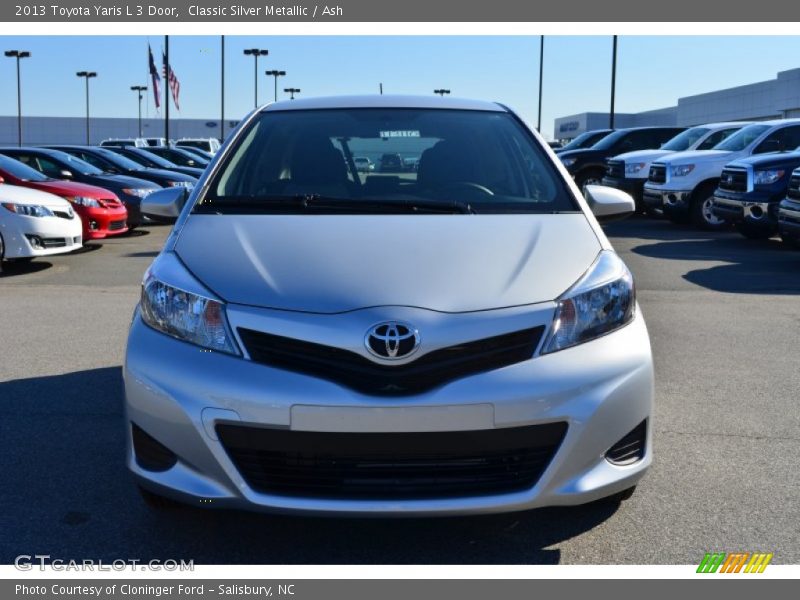 Classic Silver Metallic / Ash 2013 Toyota Yaris L 3 Door