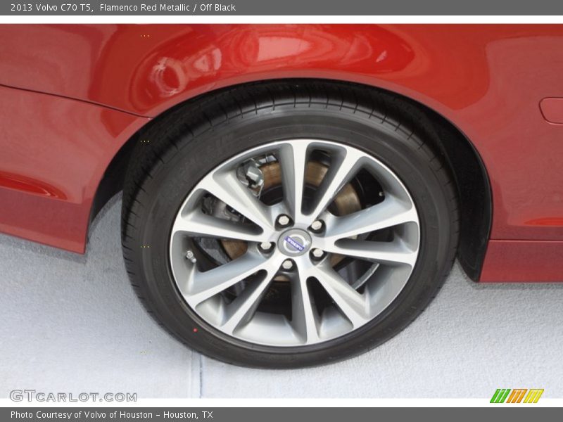 Flamenco Red Metallic / Off Black 2013 Volvo C70 T5