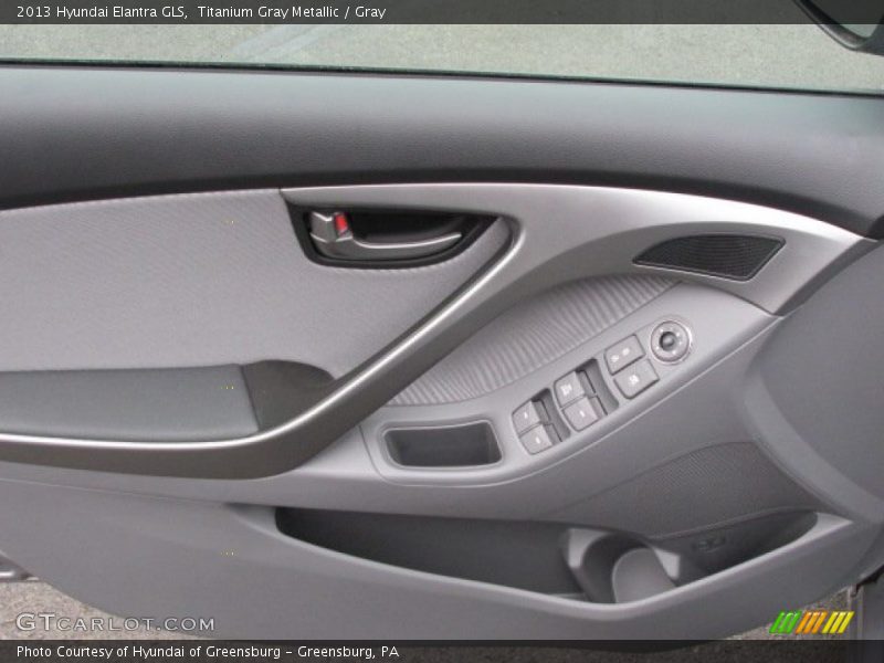 Titanium Gray Metallic / Gray 2013 Hyundai Elantra GLS