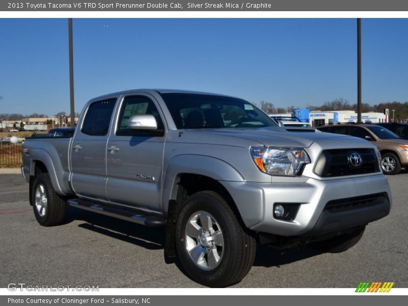 Front 3/4 View of 2013 Tacoma V6 TRD Sport Prerunner Double Cab