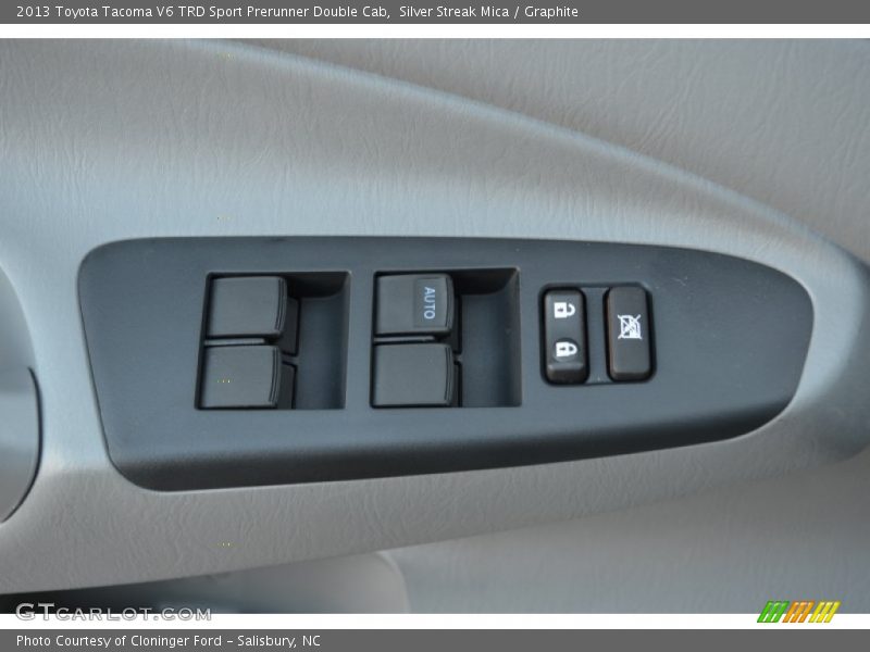 Controls of 2013 Tacoma V6 TRD Sport Prerunner Double Cab